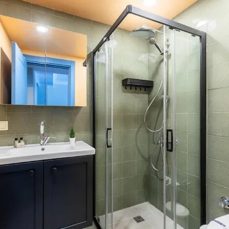 Stunning Bosphorus 2bd2bath Views Terrace! #357 * اسطنبول